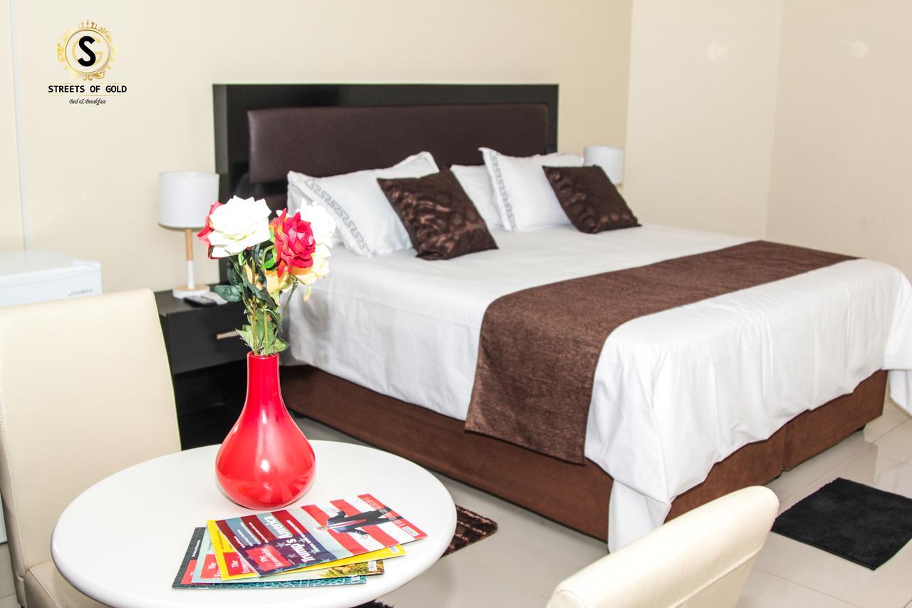 Streets Of Gold Guest House Gaborone Exterior foto